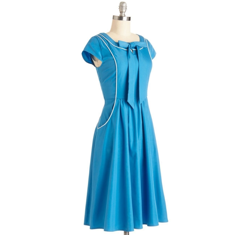 Modcloth Azure Enough Sky Blue Midi Dress Sz M NWT